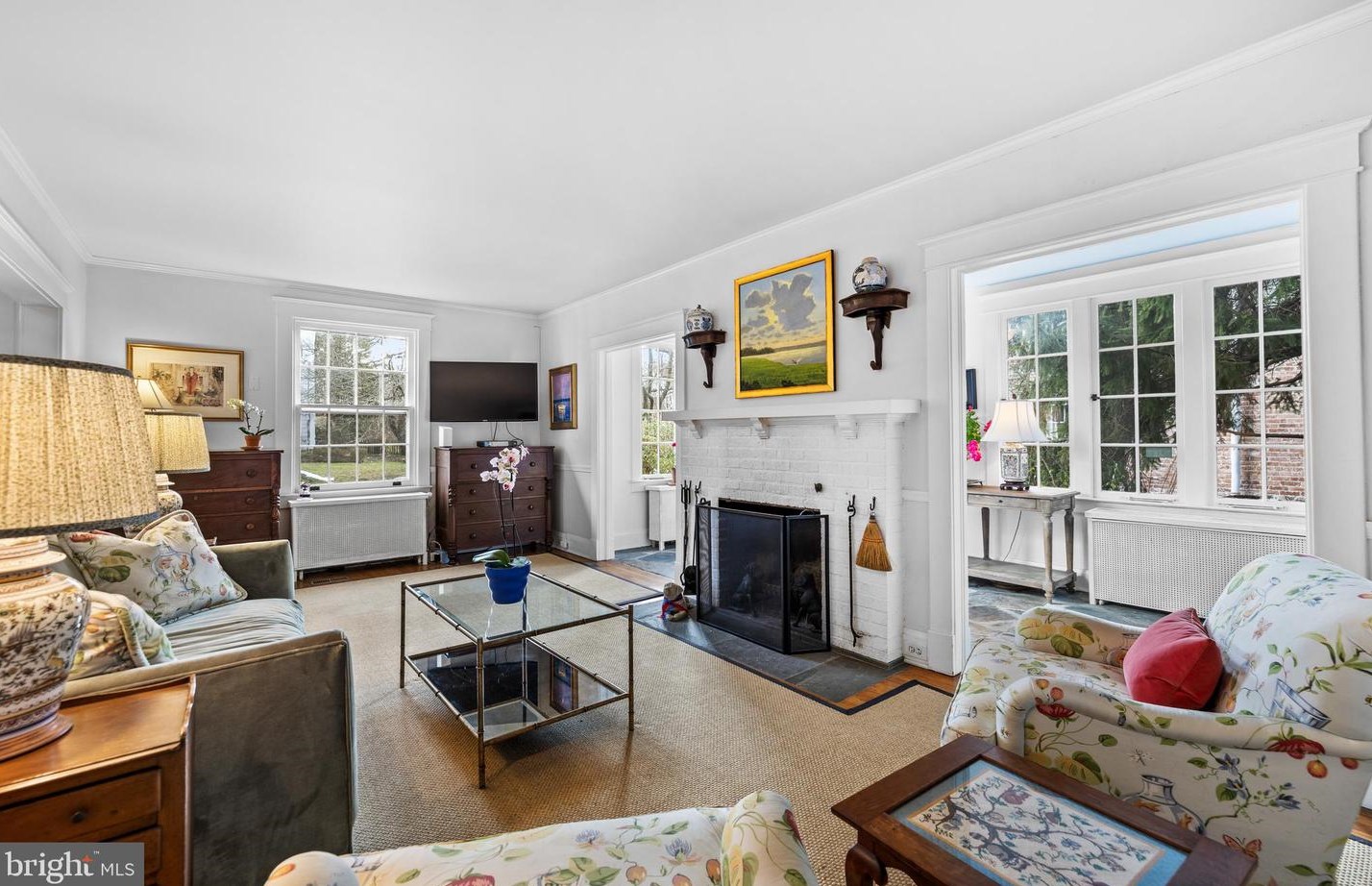 320 Broxton Rd, Baltimore MD 21212-3531 exterior