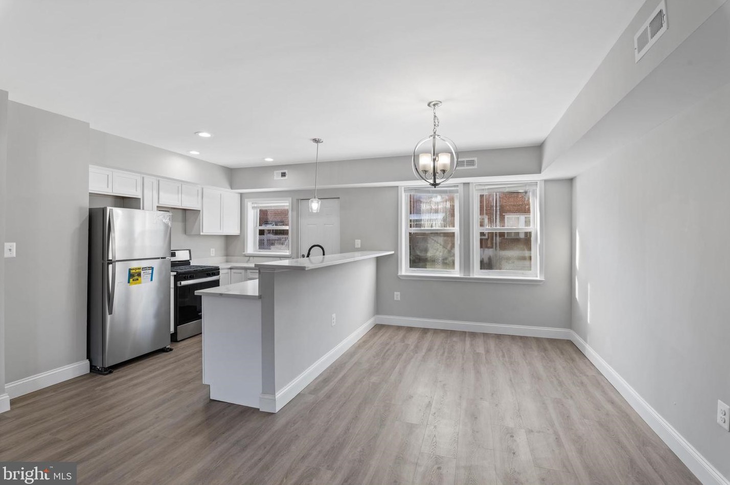 34 Rosedale St, Baltimore MD  21229-3736 exterior