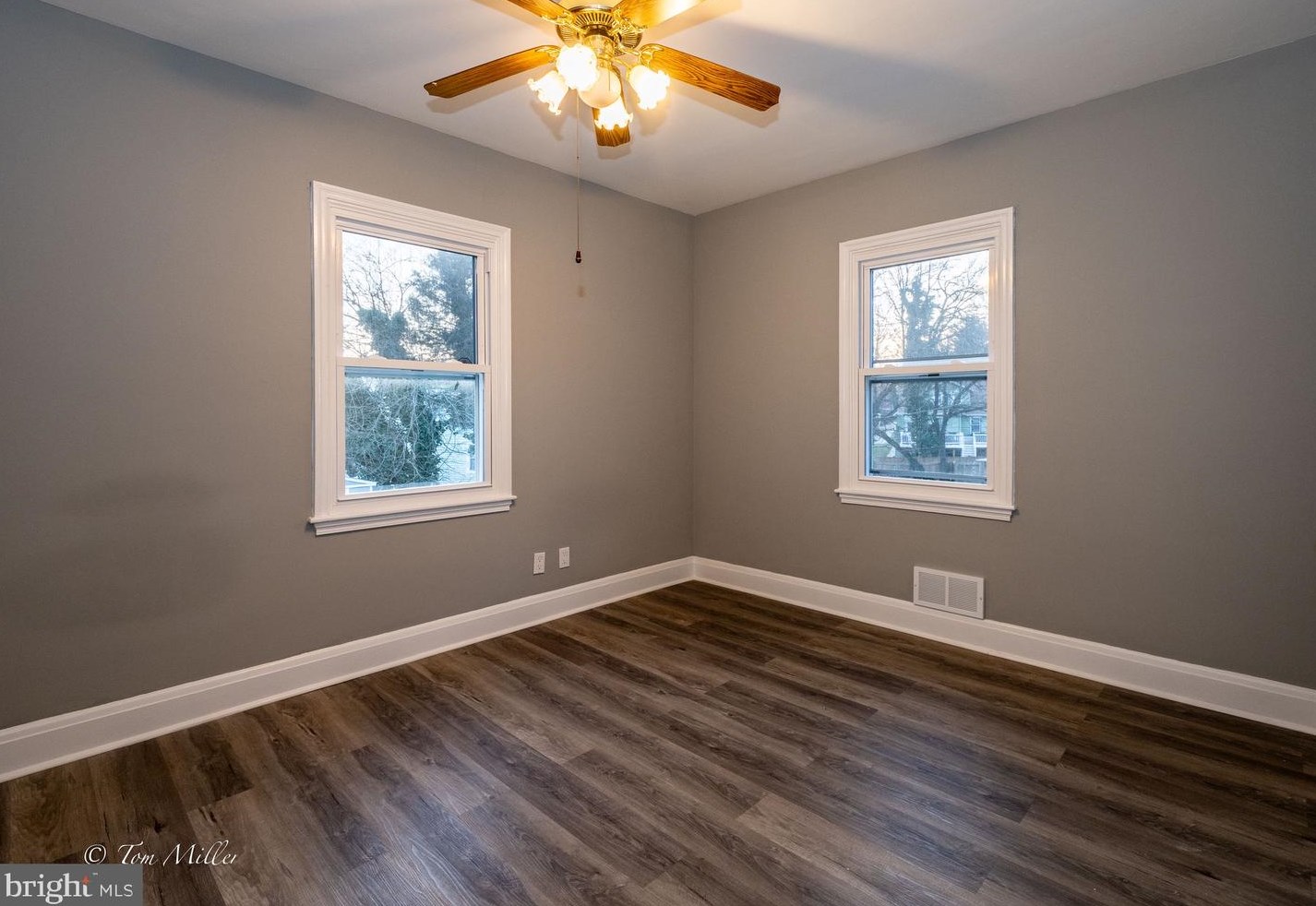3911 Pinewood Ave, Baltimore MD  21206-1506 exterior