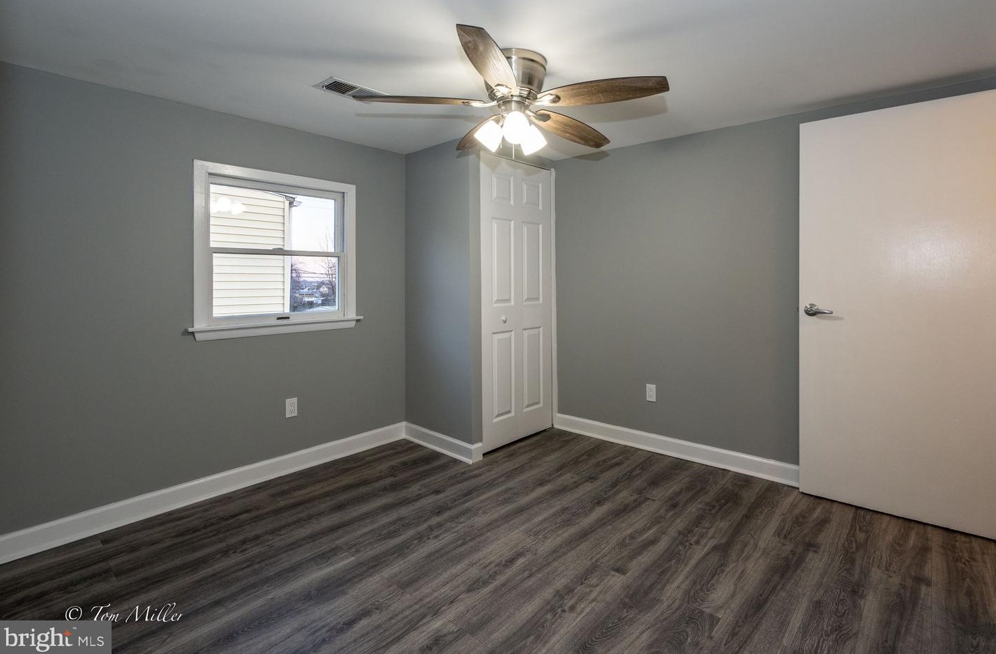 3911 Pinewood Ave, Baltimore MD  21206-1506 exterior