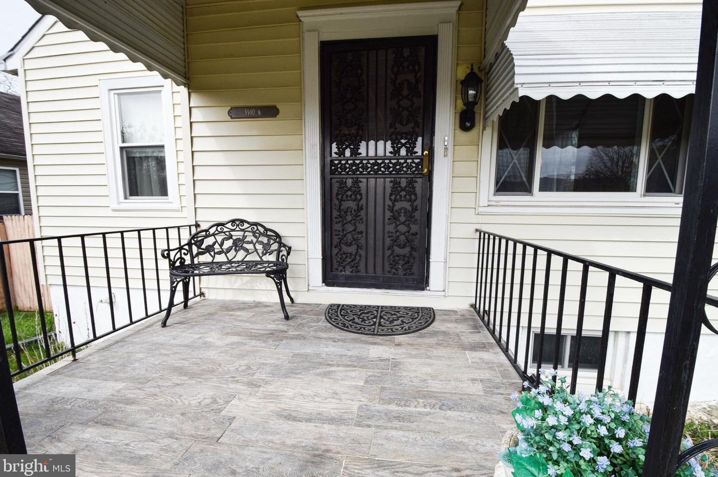 5910 Benton Heights Ave, Baltimore MD  21206-2542 exterior