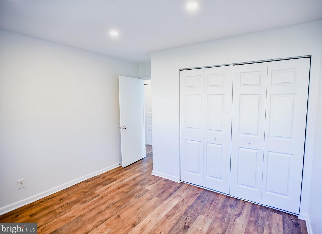 733 Stoney Spring Dr, Baltimore MD  21210-2713 exterior