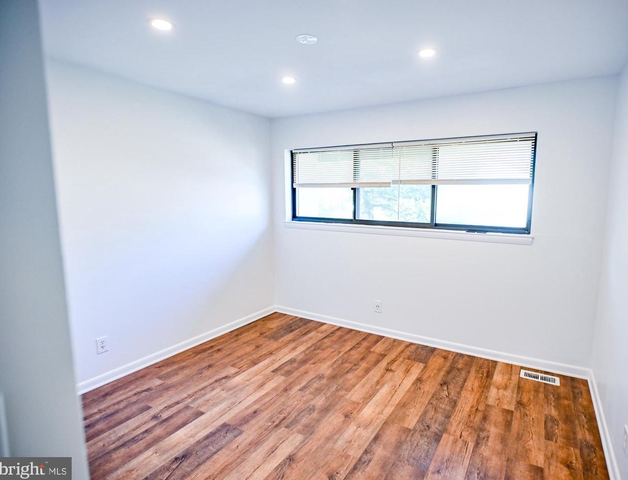 733 Stoney Spring Dr, Baltimore MD  21210-2713 exterior