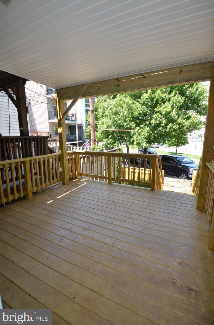 640 Clement St, Baltimore MD  21230-4749 exterior