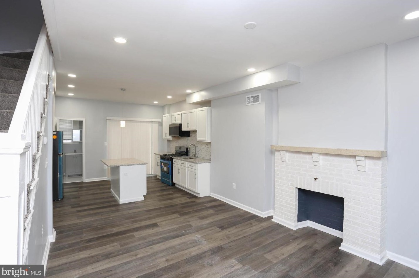 2613 Biddle St, Baltimore MD  21213-3703 exterior