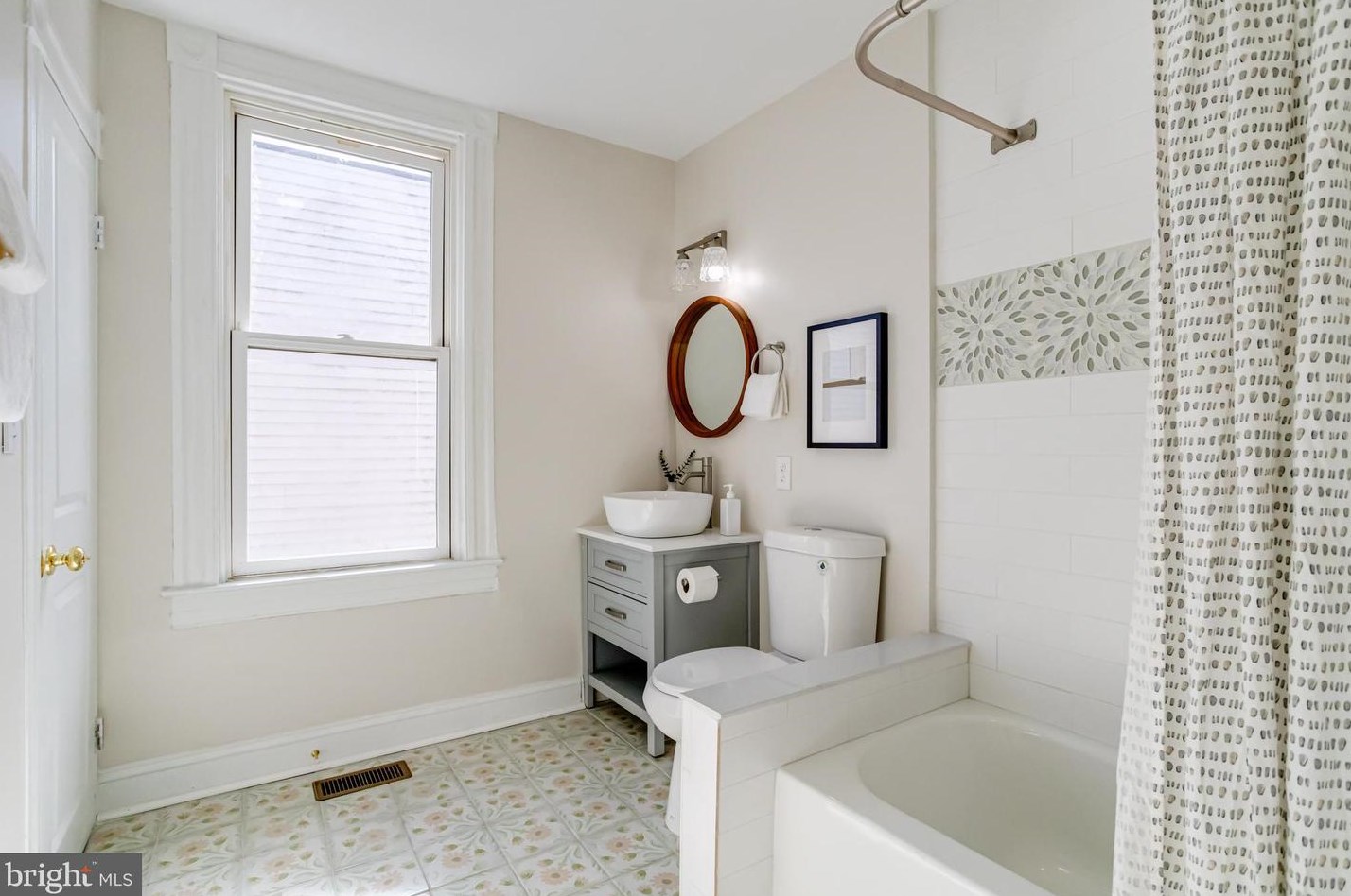 4406 Old York Rd, Baltimore MD  21212-4814 exterior