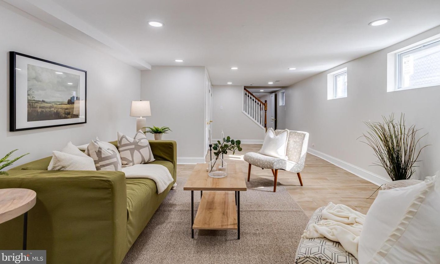 4406 Old York Rd, Baltimore MD  21212-4814 exterior