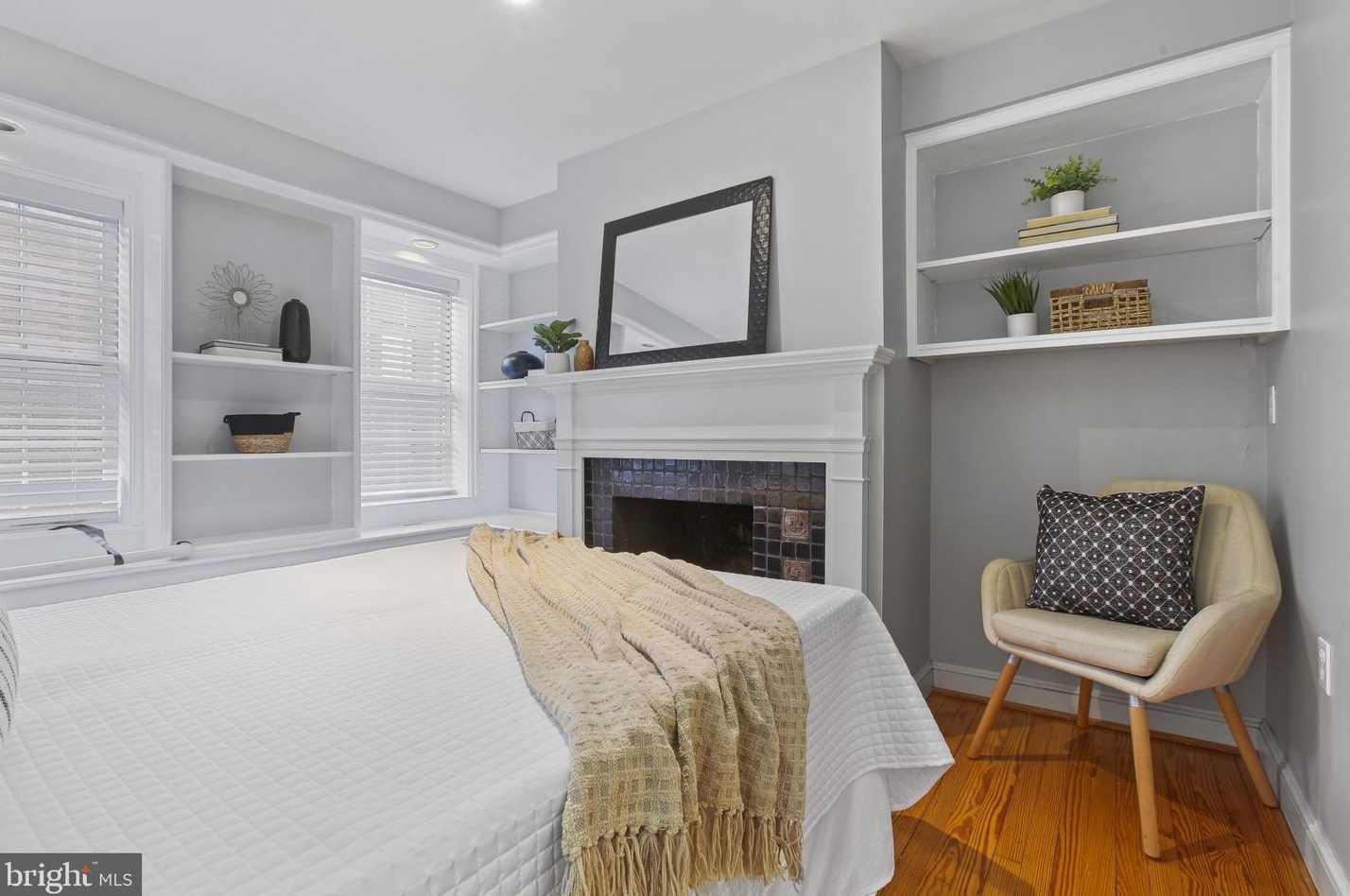 39 Henrietta St, Baltimore MD  21230-3936 exterior