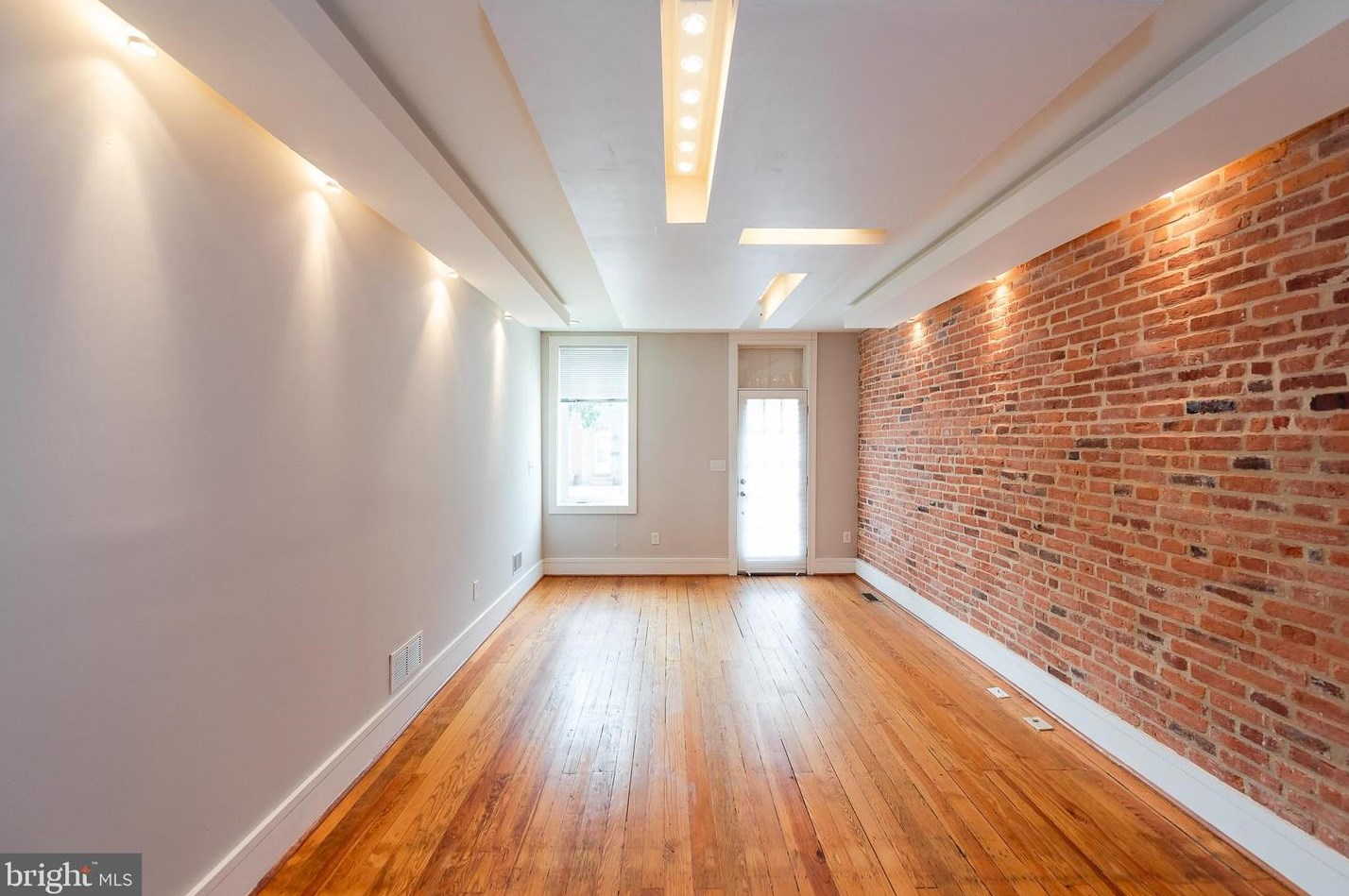 3206 Elliott St, Baltimore MD  21224-5014 exterior