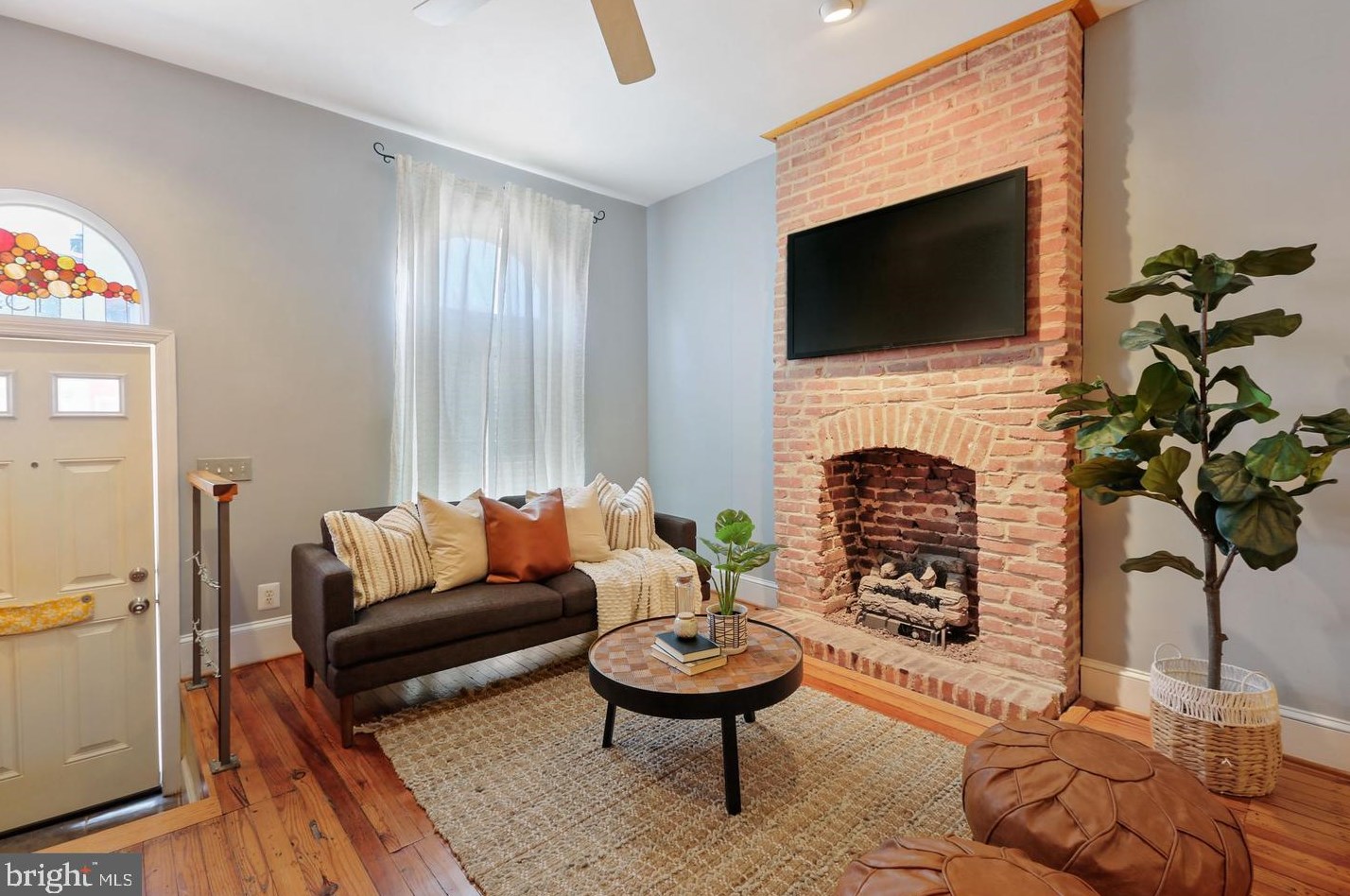 1528 Covington St, Baltimore MD  21230-4620 exterior