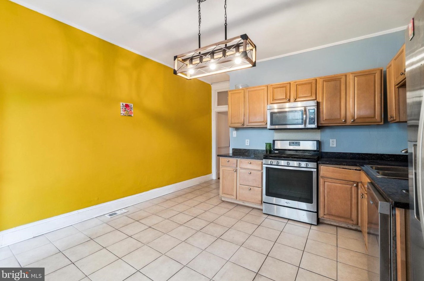 510 Chestnut Hill Ave, Baltimore MD  21218-2535 exterior