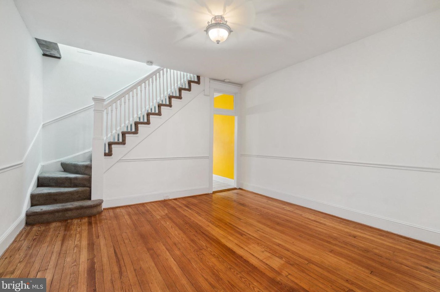 510 Chestnut Hill Ave, Baltimore MD  21218-2535 exterior