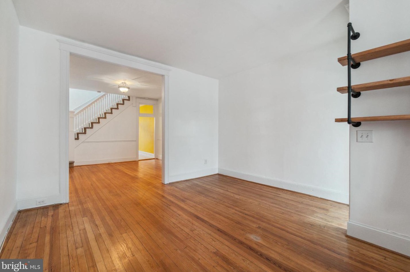 510 Chestnut Hill Ave, Baltimore MD  21218-2535 exterior