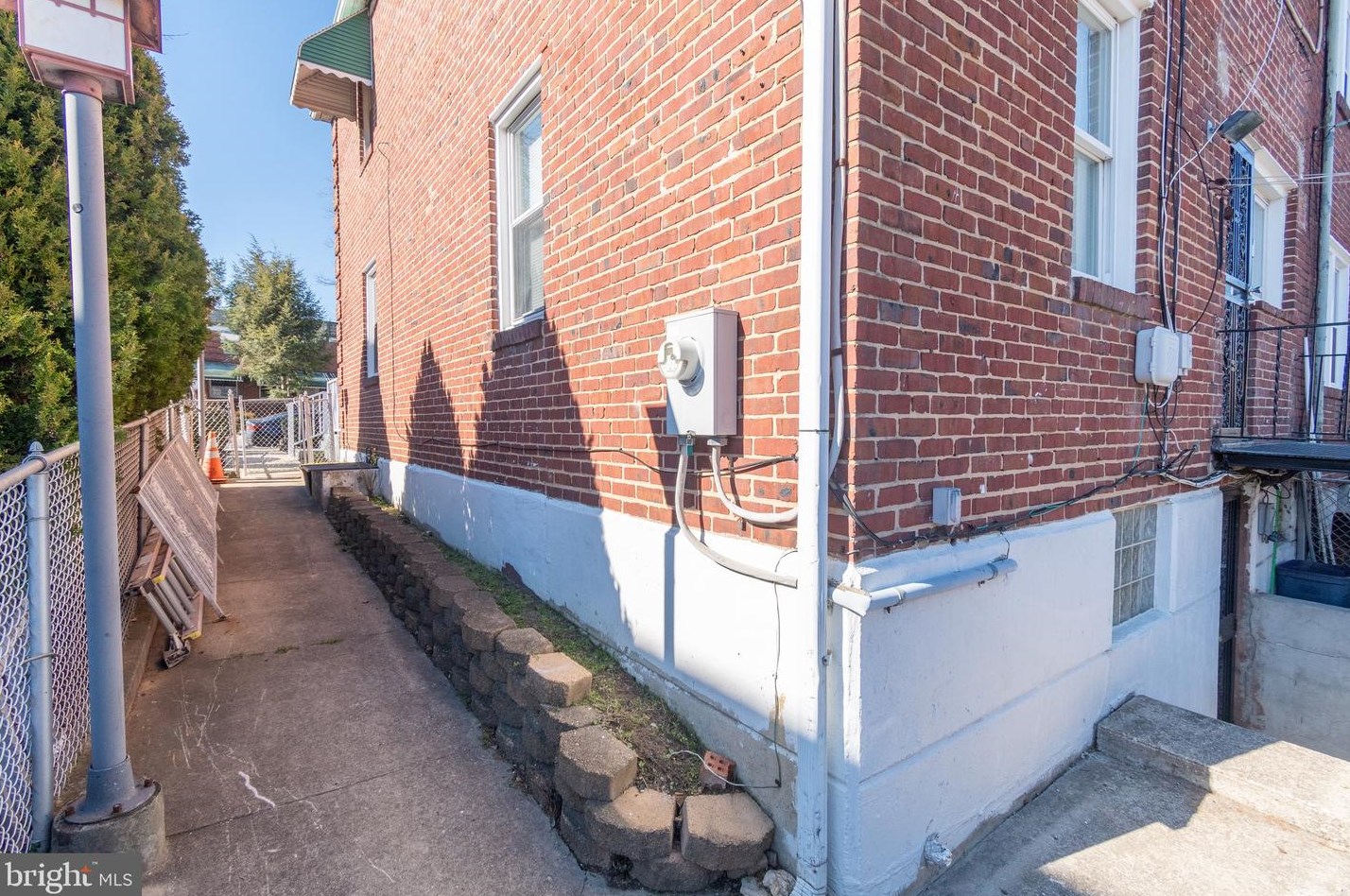 2217 Dukeland St, Baltimore MD  21216-2813 exterior