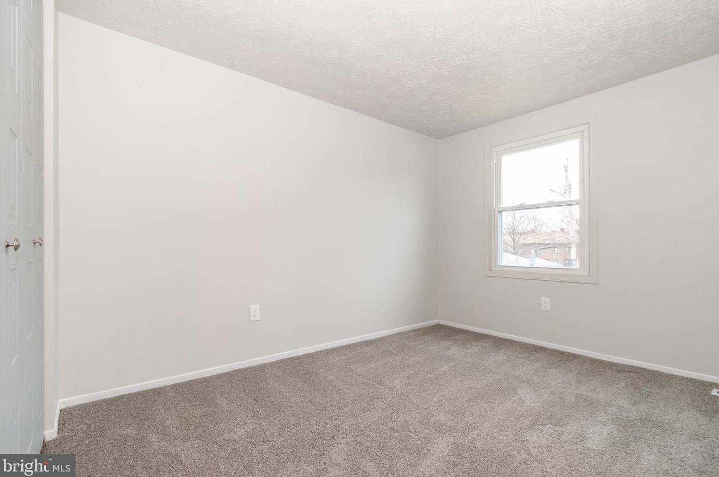 2647 Paca St, Baltimore MD 21201-1885 exterior