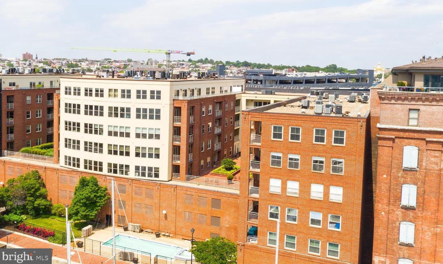 960 Fell St, Baltimore MD  21231-3520 exterior