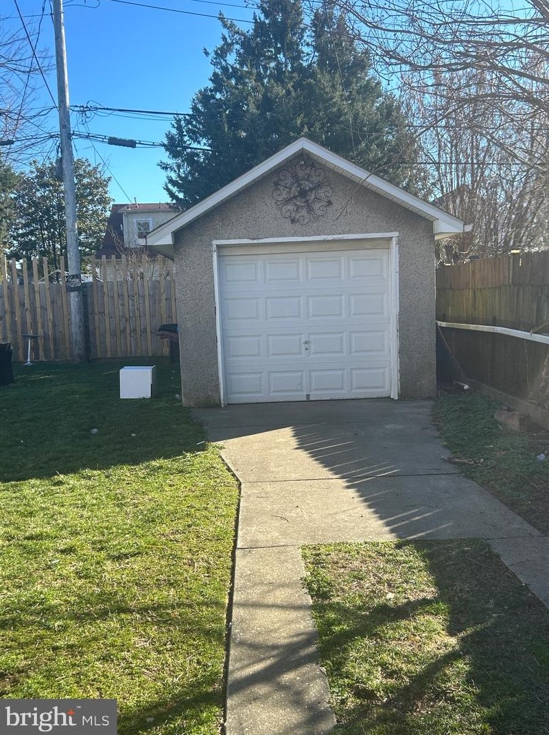 6719 Bessemer Ave, Baltimore MD  21222-1028 exterior