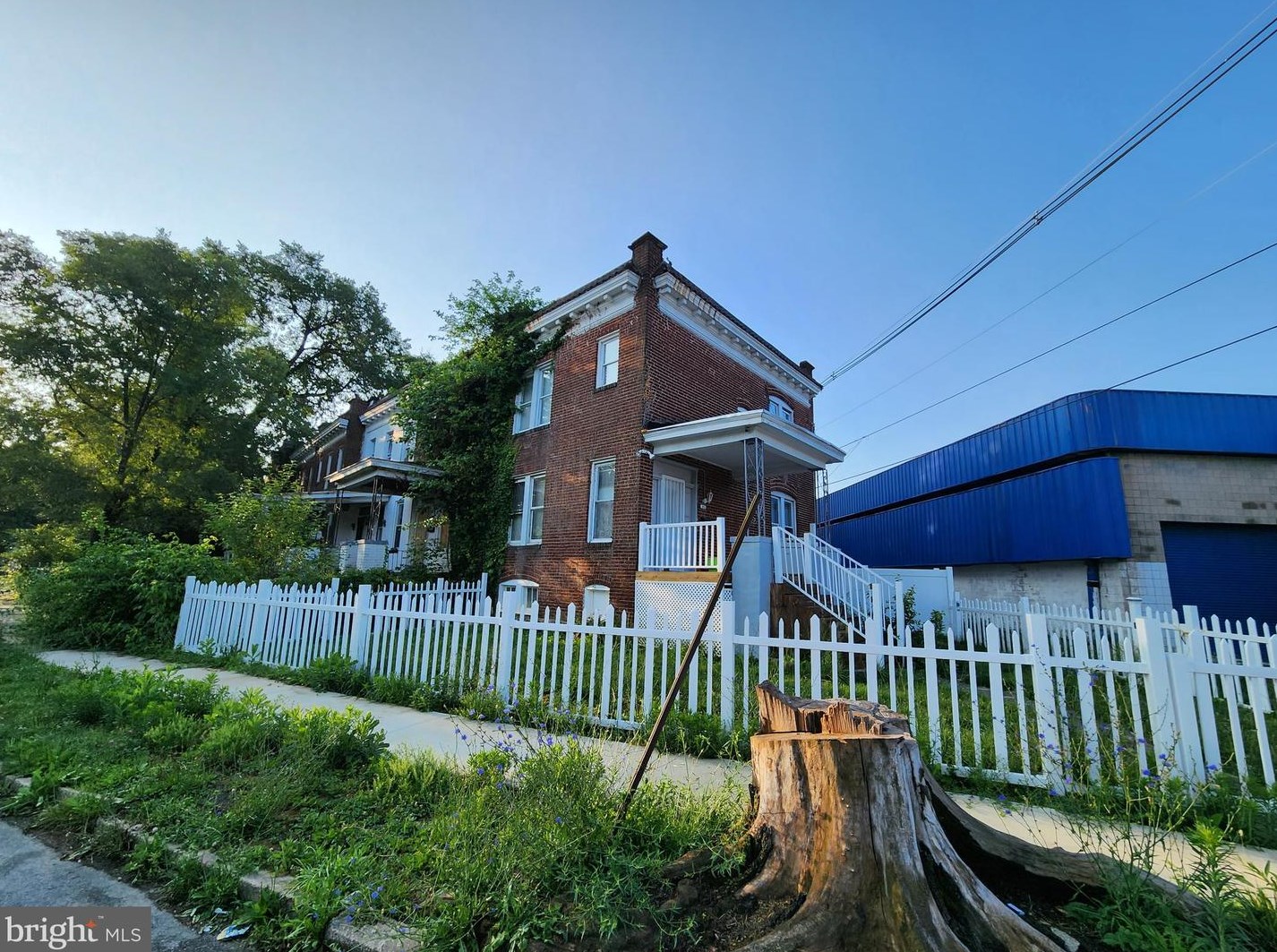 5032 Palmer Ave, Baltimore MD 21215-6008 exterior