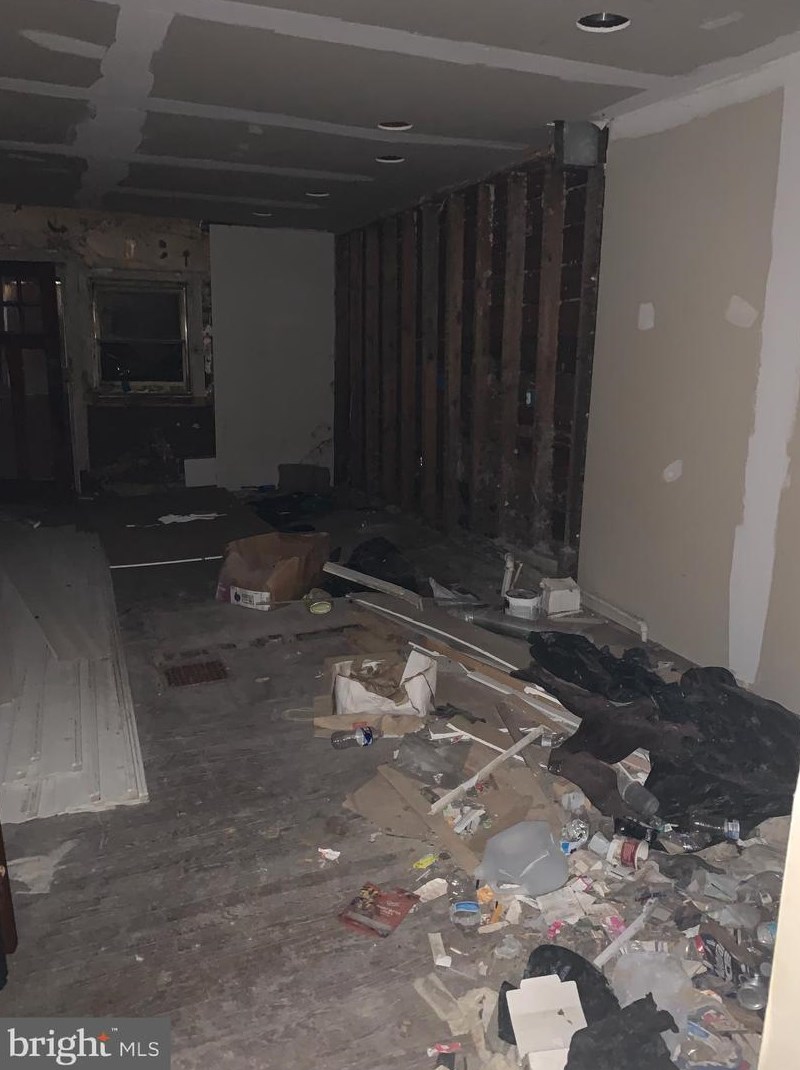 141 Kossuth St, Baltimore MD  21229-3625 exterior