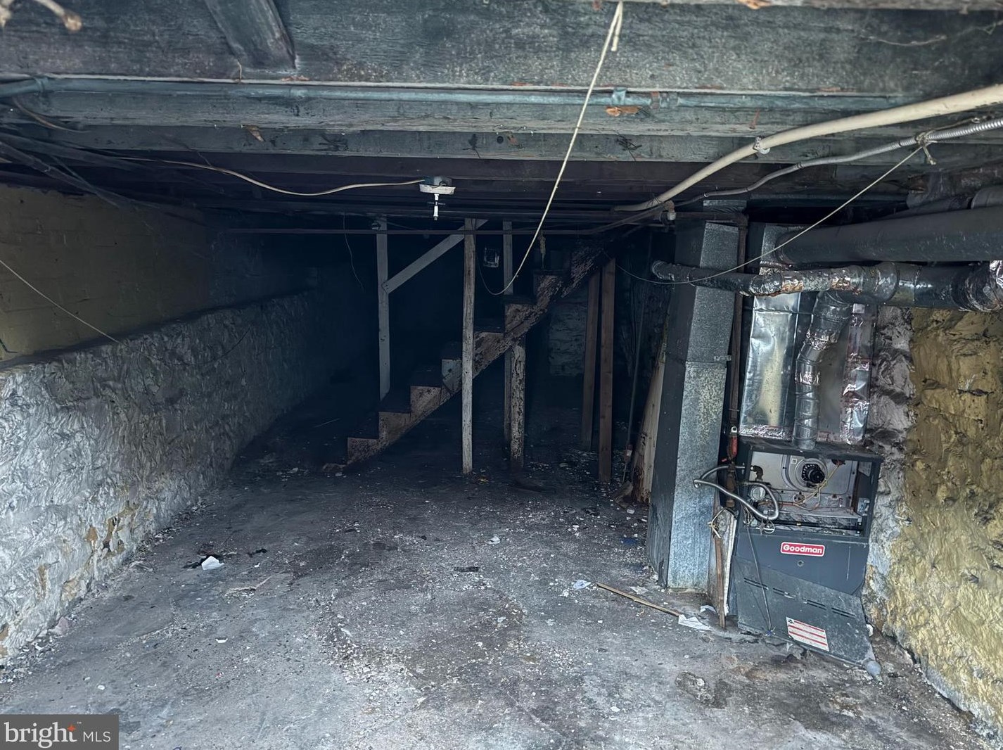 141 Kossuth St, Baltimore MD  21229-3625 exterior