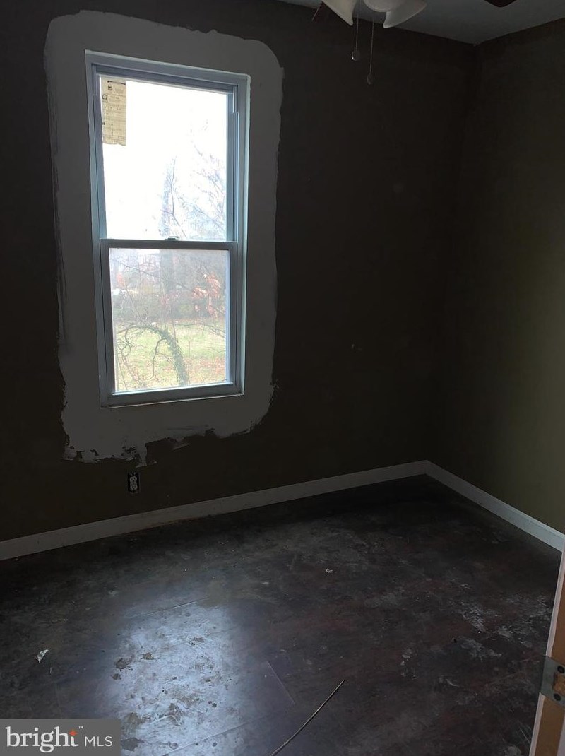 141 Kossuth St, Baltimore MD  21229-3625 exterior