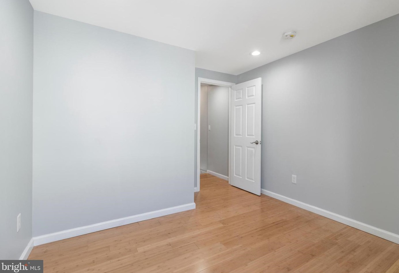 826 Woodward St, Baltimore MD 21230-2514 exterior