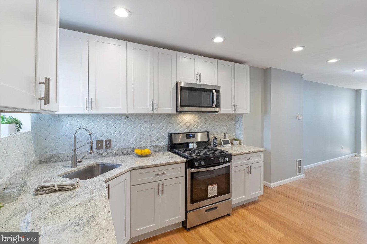 826 Woodward St, Baltimore MD 21230-2514 exterior