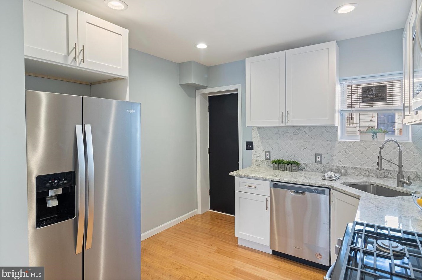 826 Woodward St, Baltimore MD 21230-2514 exterior