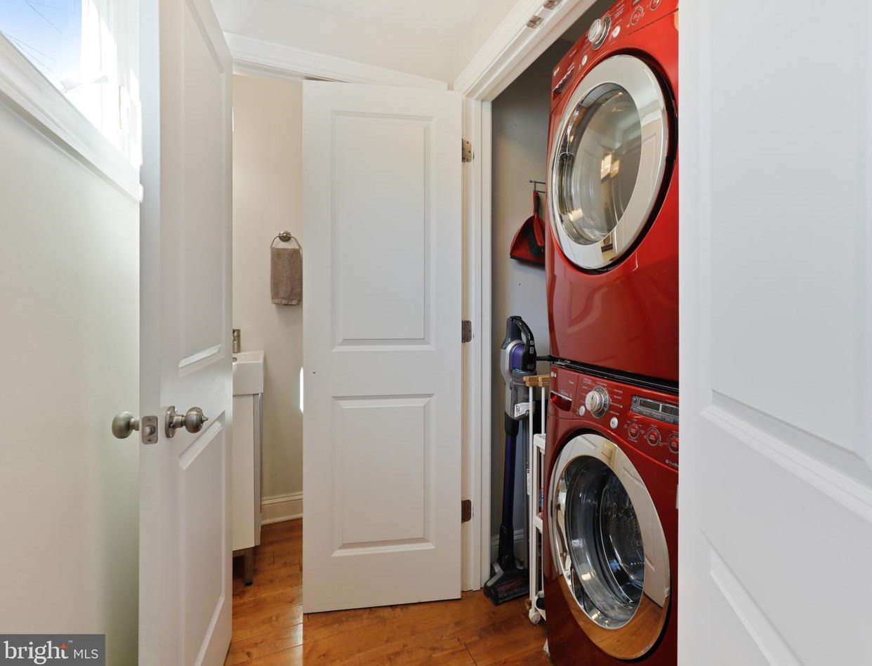 144 Milton Ave, Baltimore MD  21224-1048 exterior