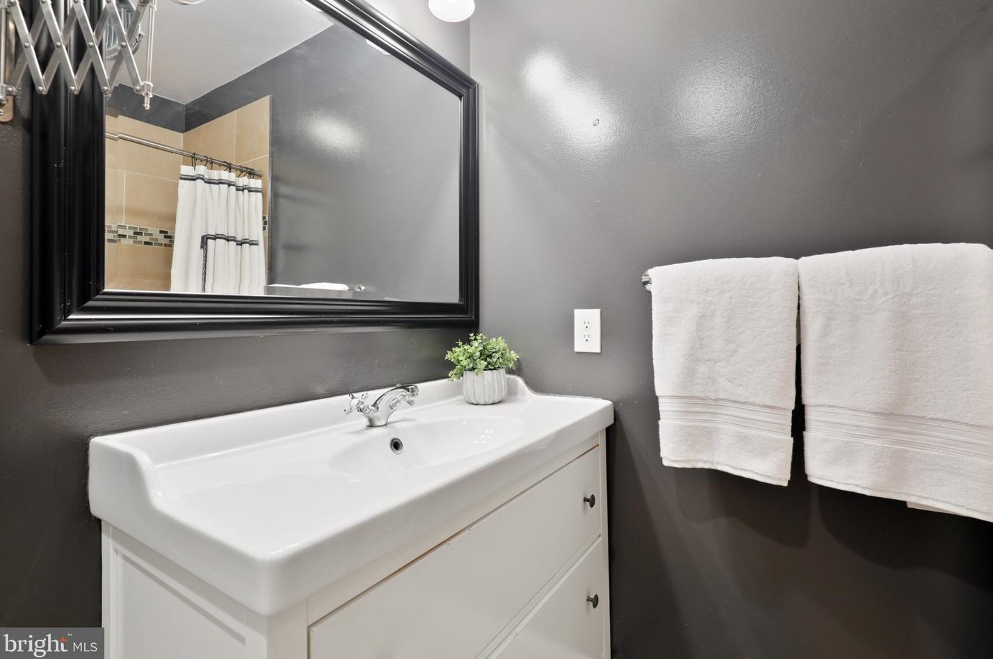 144 Milton Ave, Baltimore MD  21224-1048 exterior