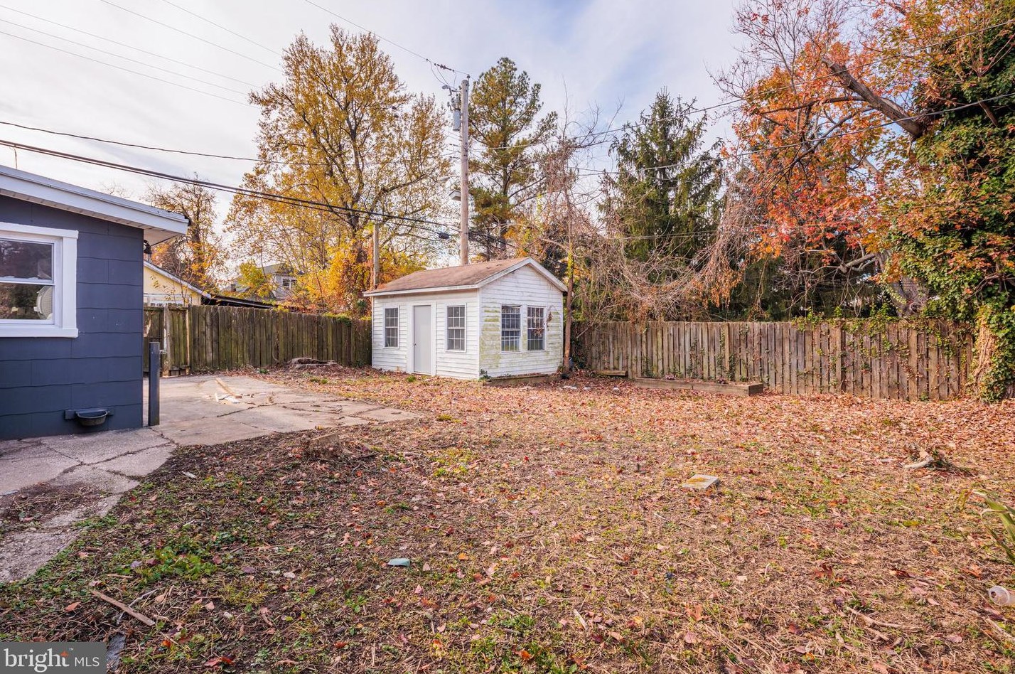 4800 Grindon Ave, Baltimore MD  21214-2405 exterior