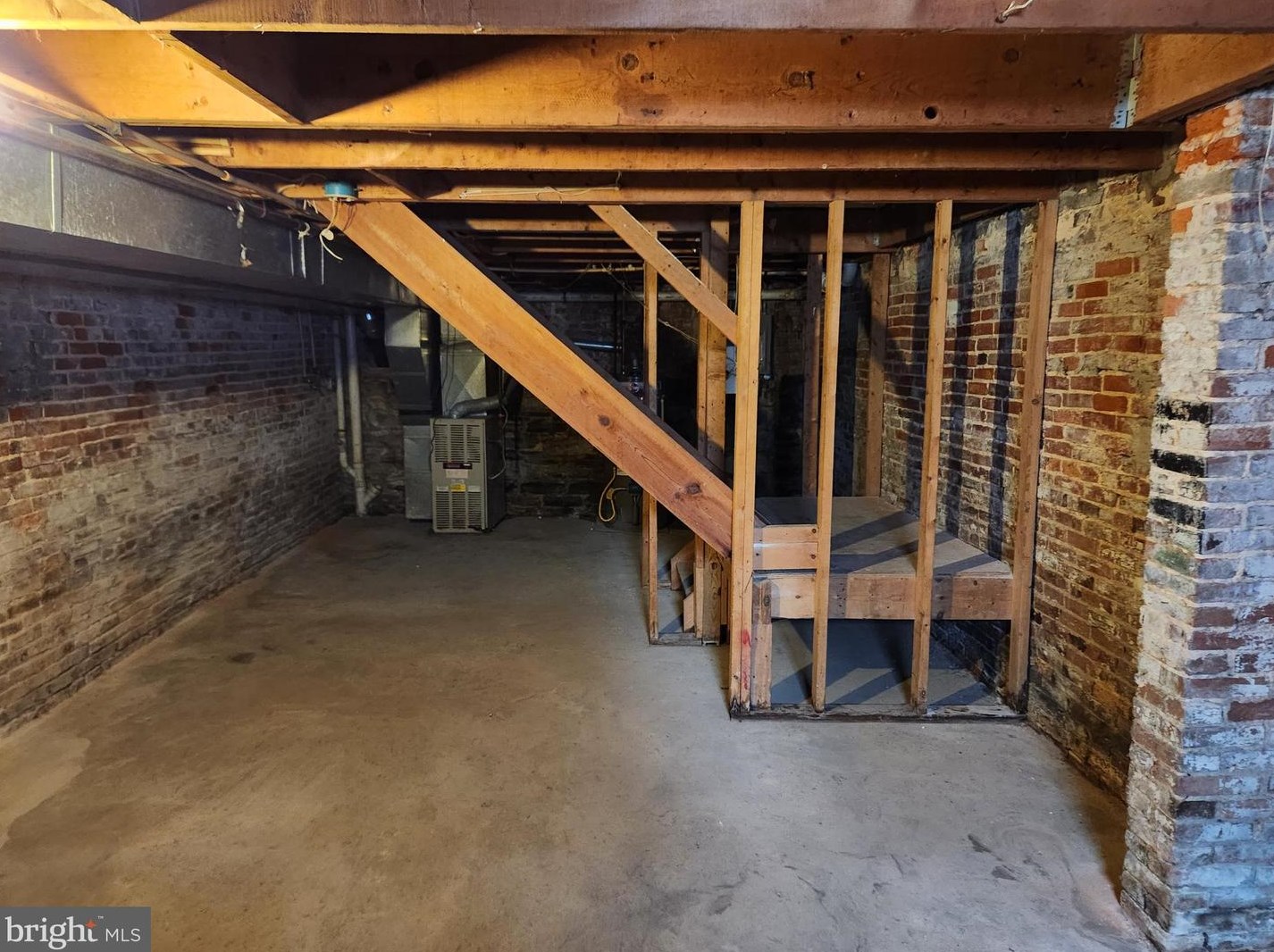 1531 Argyle Ave, Baltimore MD  21217-2902 exterior