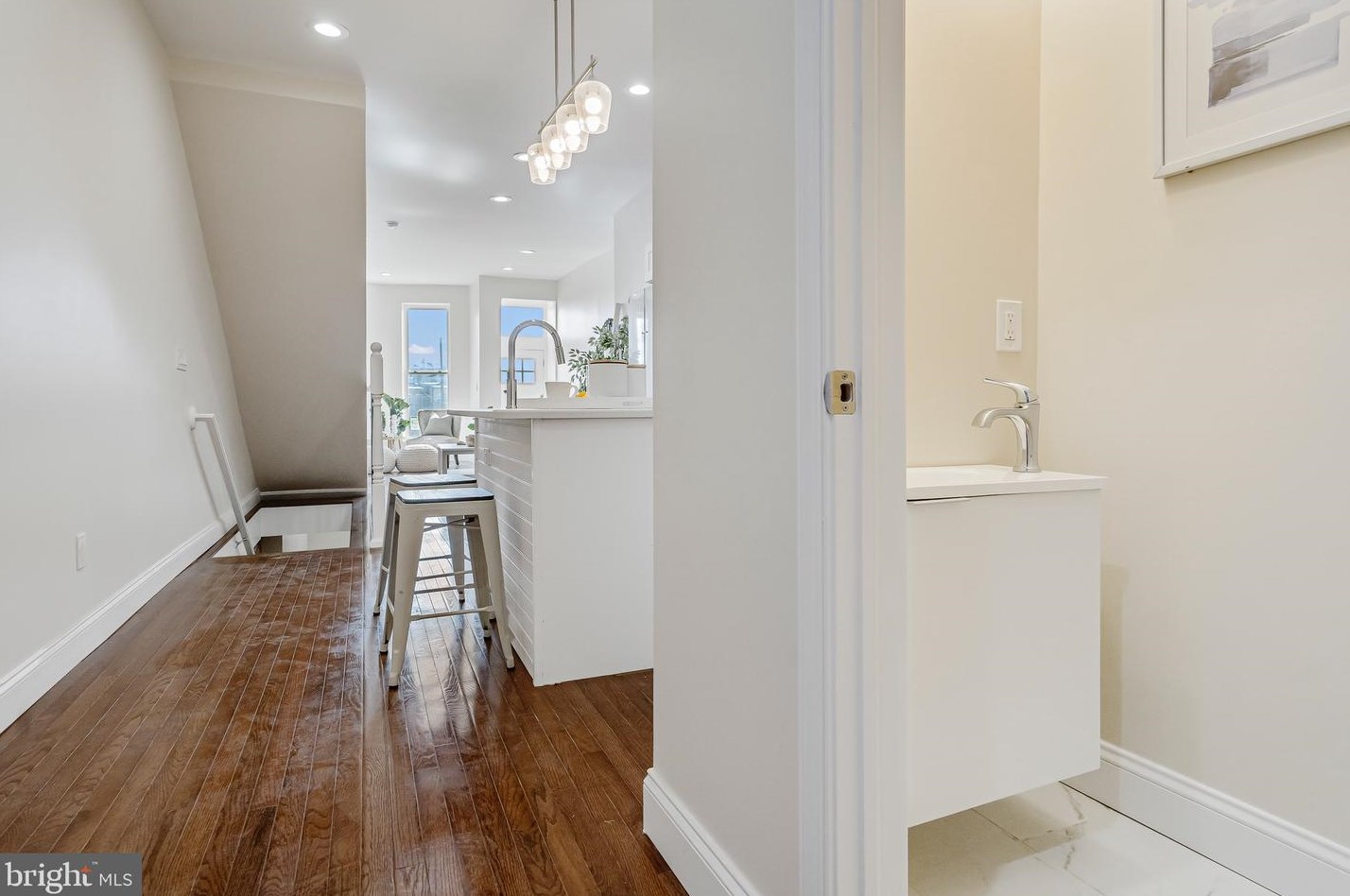 424 23rd St, Baltimore MD  21211-3205 exterior