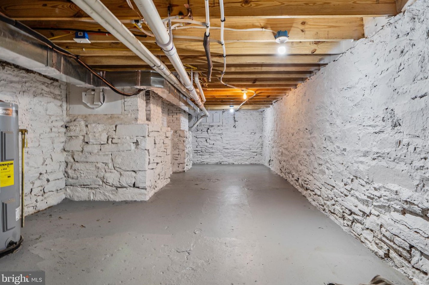 424 23rd St, Baltimore MD  21211-3205 exterior