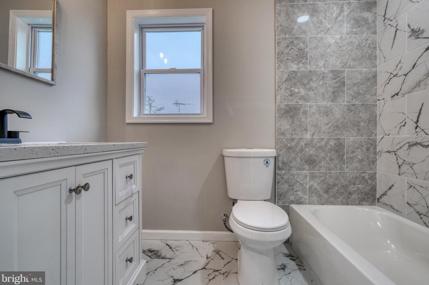 5920 Marluth Ave, Baltimore MD  21206-2718 exterior