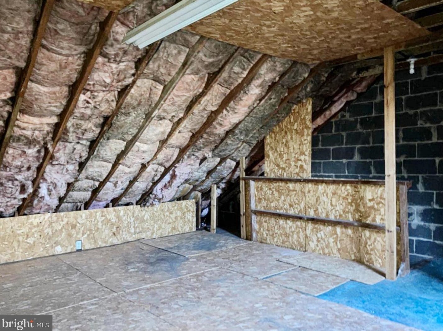 1704 Northbourne Rd, Baltimore MD  21239-3721 exterior