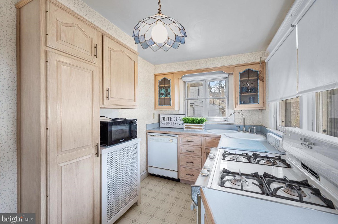 6222 Brook Ave, Baltimore MD  21206-1902 exterior