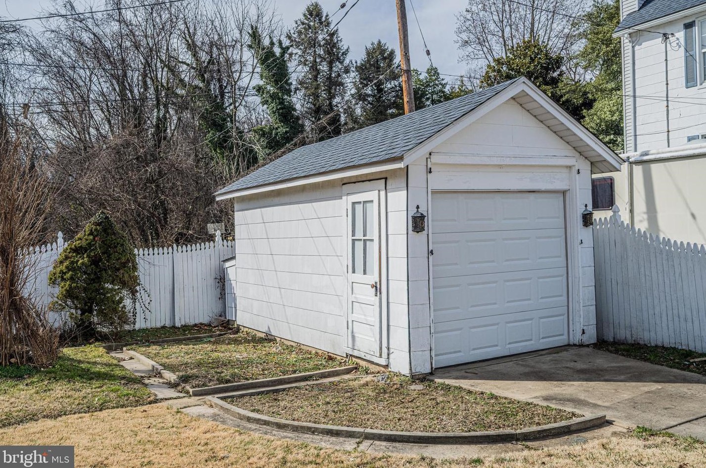 6222 Brook Ave, Baltimore MD  21206-1902 exterior