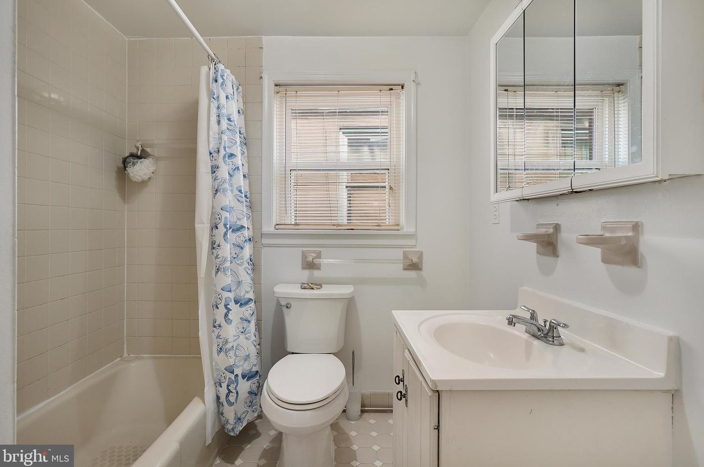 325 Fremont Ave, Baltimore MD  21230-2225 exterior