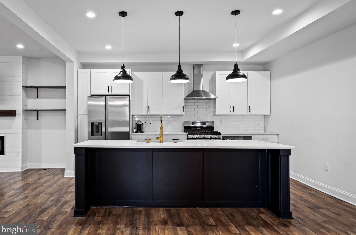 2801 Grindon Ave, Baltimore MD  21214-2815 exterior
