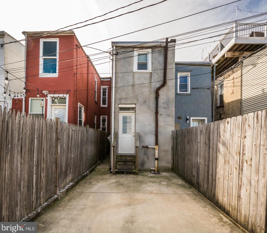 12 Randall St, Baltimore MD  21230-4520 exterior