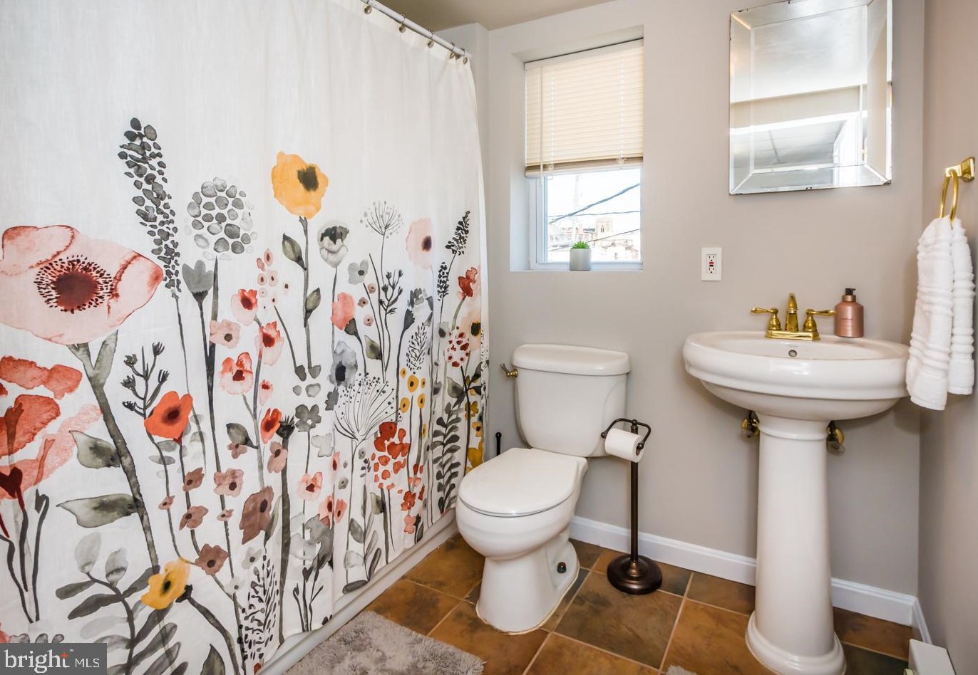 12 Randall St, Baltimore MD  21230-4520 exterior