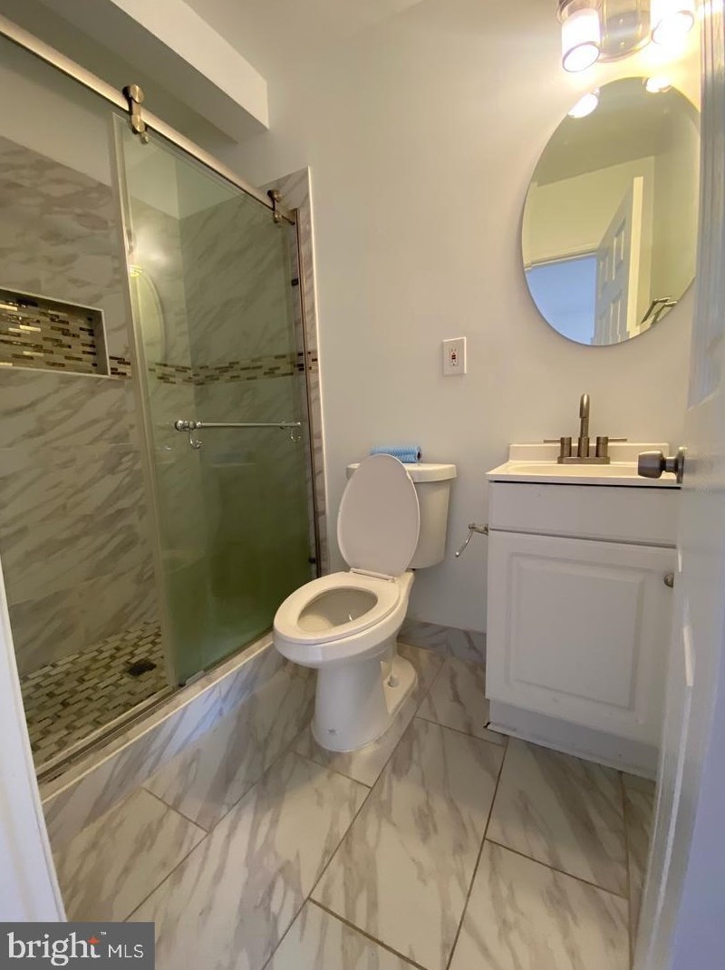 111 Wolfe St, Baltimore MD  21231-1915 exterior