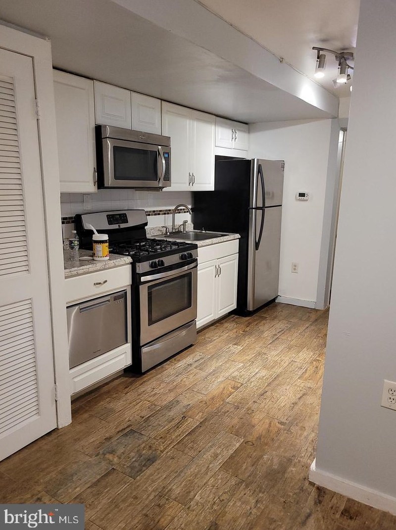 111 Wolfe St, Baltimore MD  21231-1915 exterior