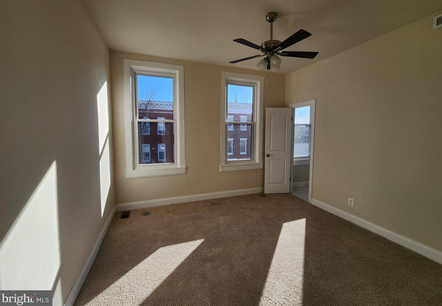 910 Arlington Ave, Baltimore MD  21217-2545 exterior