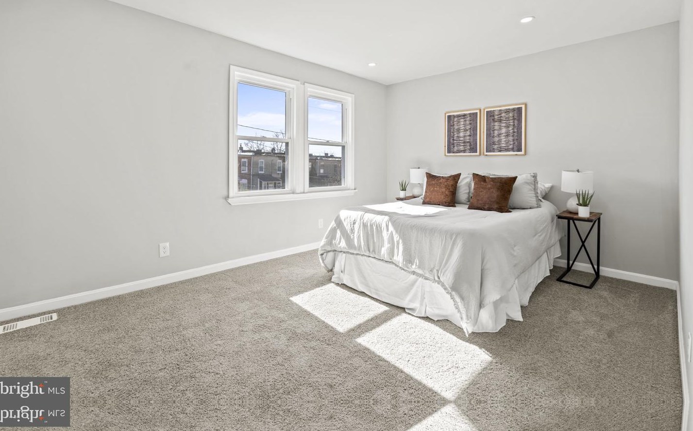 2733 Cylburn Ave, Baltimore MD  21215-5319 exterior