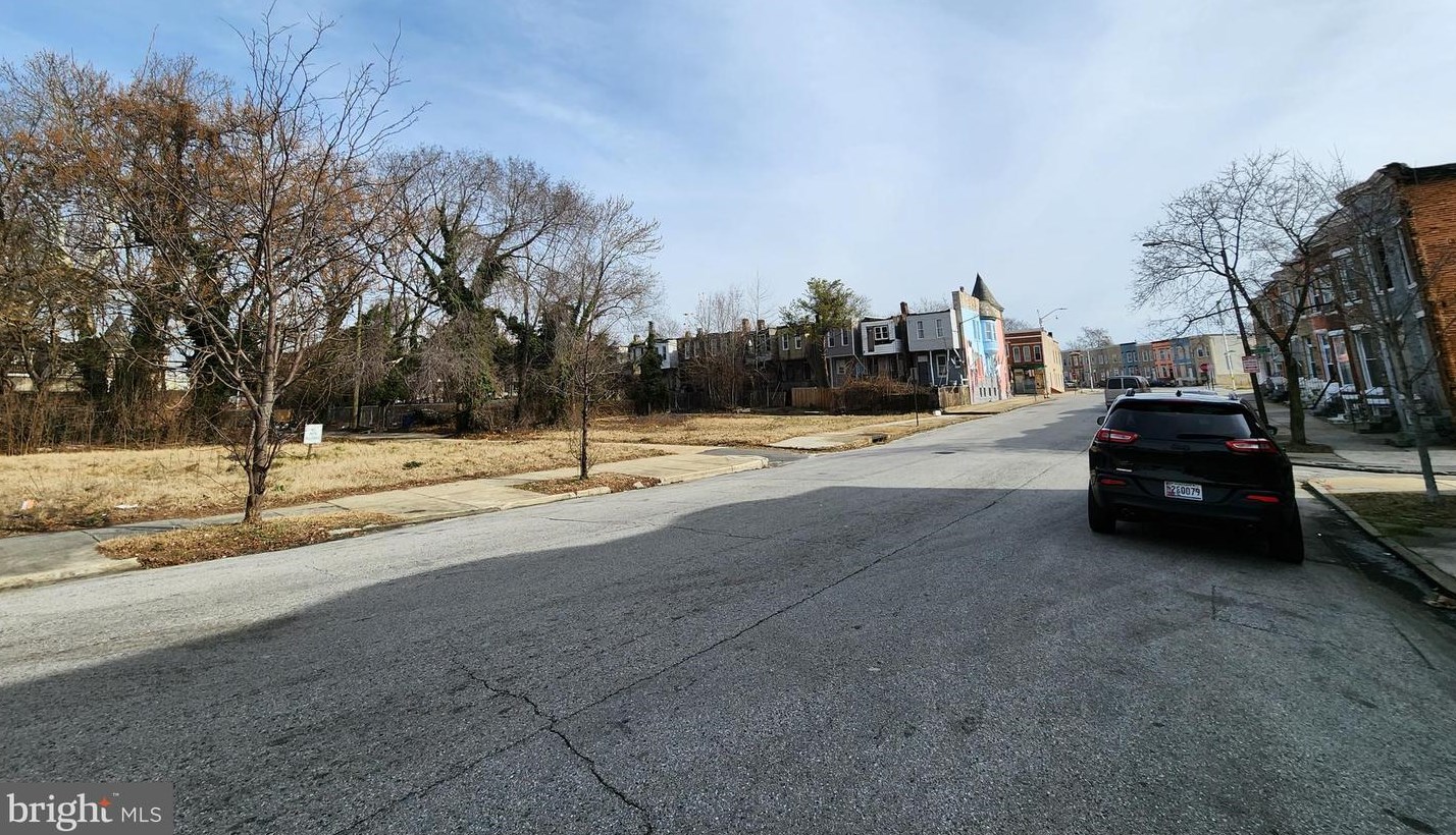 1727 Westwood Ave, Baltimore MD 21217-1145 exterior