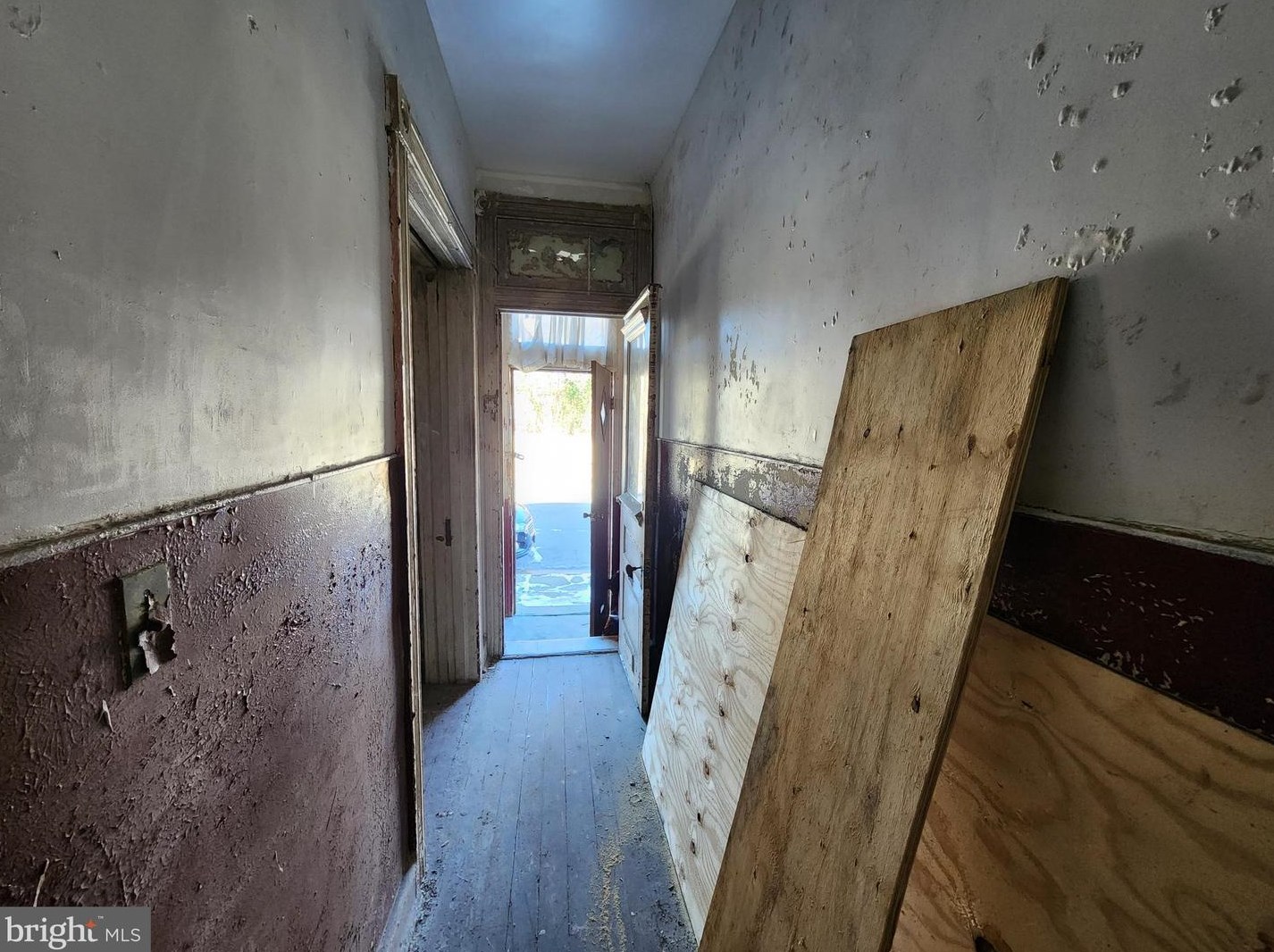 1727 Westwood Ave, Baltimore MD 21217-1145 exterior