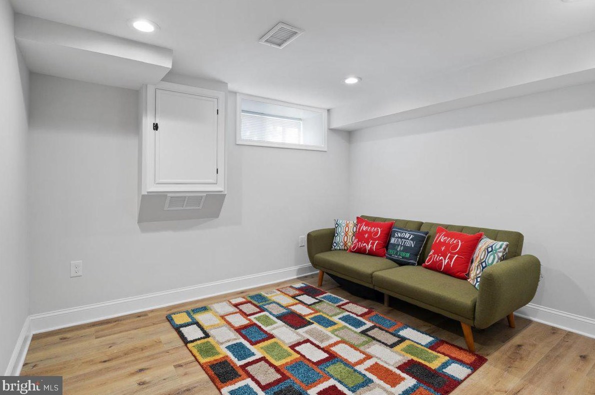2312 Ashland Ave, Baltimore MD  21205-1644 exterior