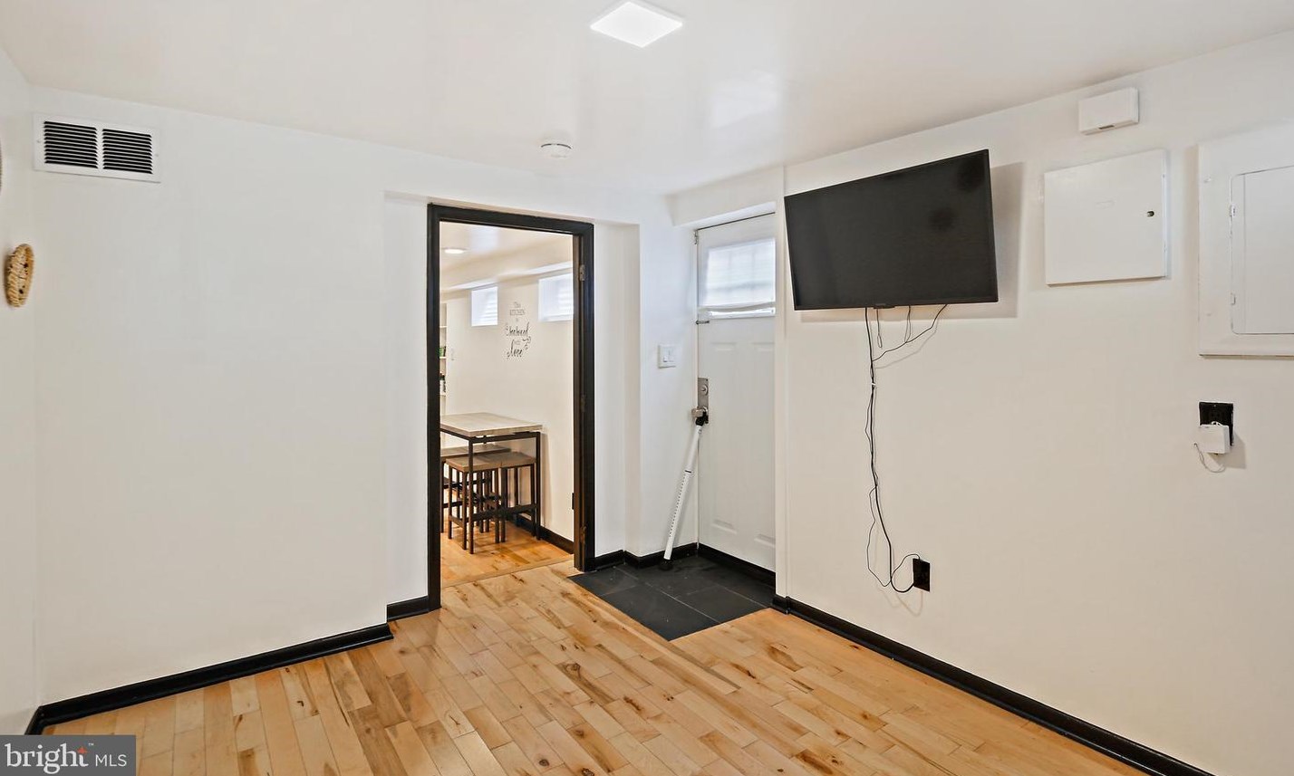 2402 Foster Ave, Baltimore MD  21224-3632 exterior